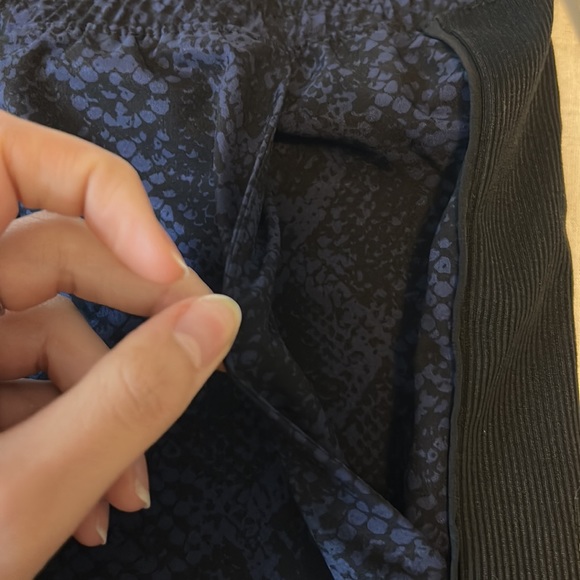 ATHLETA: Brooklyn jogger blue snake print - Picture 8 of 11